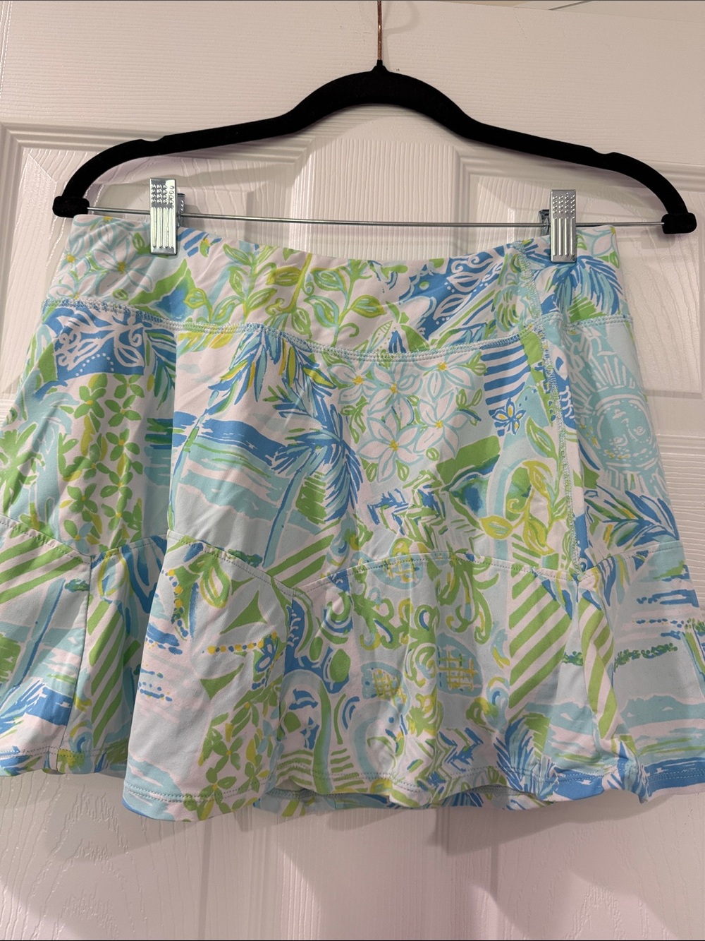 Lilly Pulitzer High Rise Skort Leaf It Wild Sz medium Amalfi Blue Luxletic